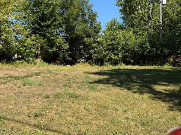 514 Sheridan Avenue N, Minneapolis, MN 55405