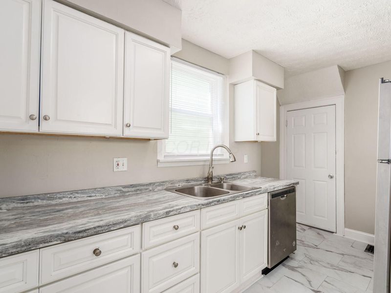 68 W Park Avenue, Columbus, OH 43222 Photo 14