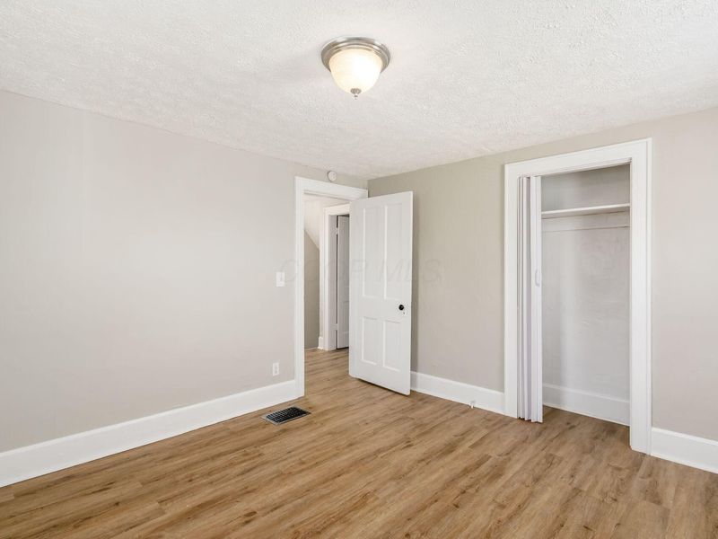 68 W Park Avenue, Columbus, OH 43222 Photo 22