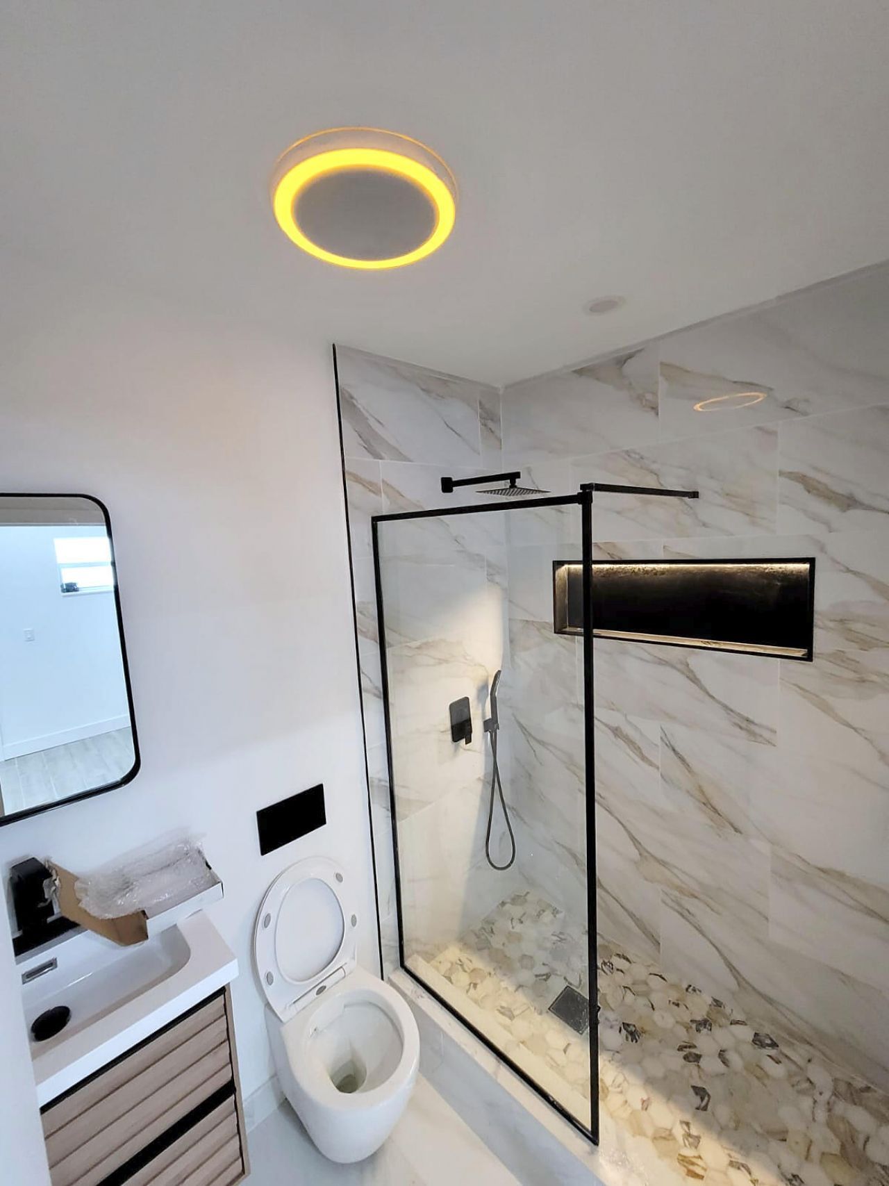 7975 Crespi Boulevard, Unit 3A, Miami Beach, FL 33141 Photo