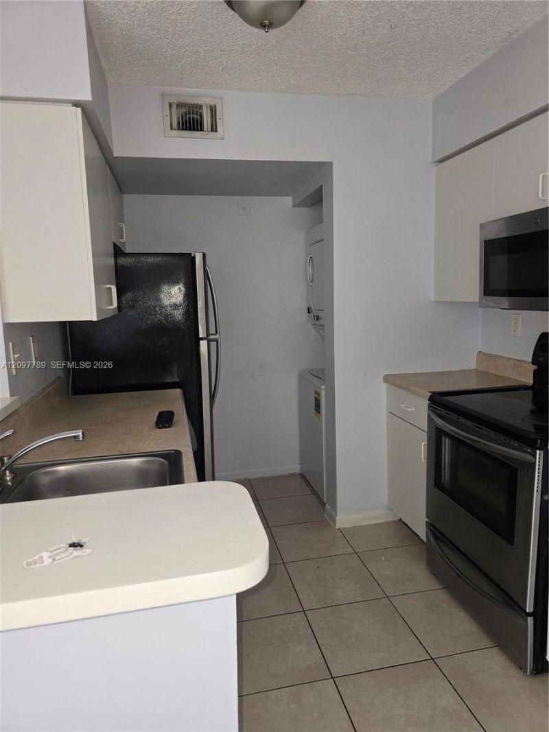 15221 SW 80th St , Unit 312, Miami, FL 33193 Photo