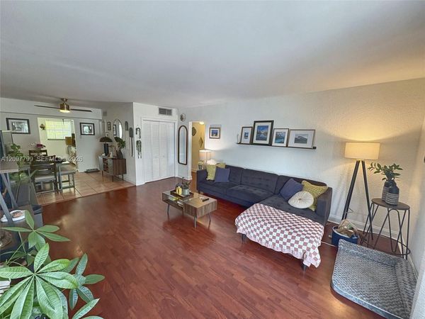 9280 Bay Harbor Ter , Unit 25, Bay Harbor Islands, FL 33154