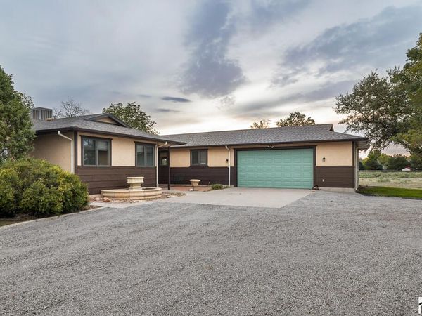 591 W Calle De Caballos, Pueblo West, CO 81007