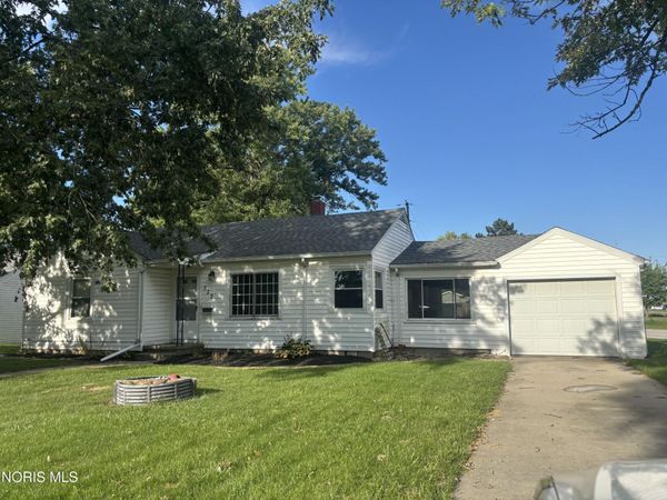 772 N Walnut Street, Paulding, OH 45879
