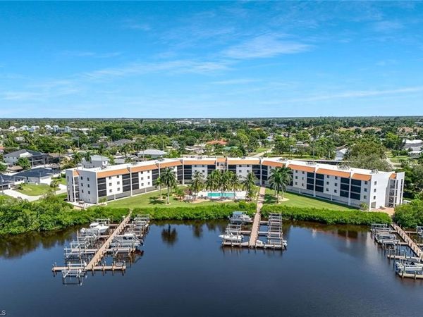226 3rd ST , Unit 206, BONITA SPRINGS, FL 34134