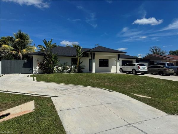 5253 32nd AVE SW, NAPLES, FL 34116