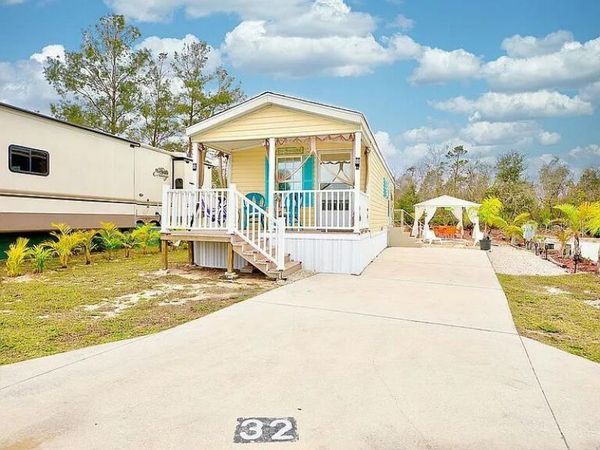 32 GRASSY LAKE CIRCLE , LAKE PLACID, FL 33852