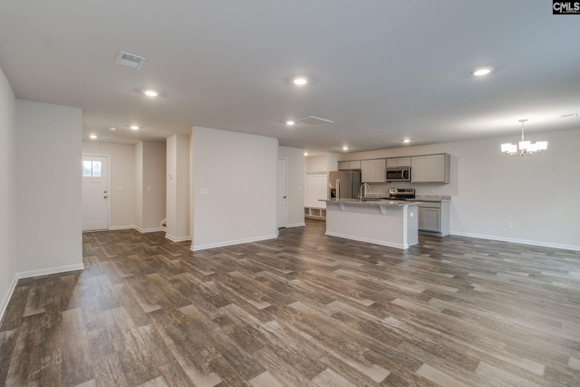 444 Red Poll Way Photo 6