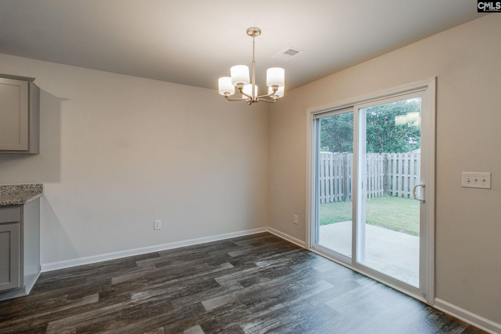 444 Red Poll Way Photo 7