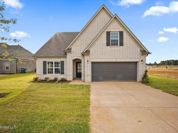 13734 Jack Thomas Boulevard, Olive Branch, MS 38654