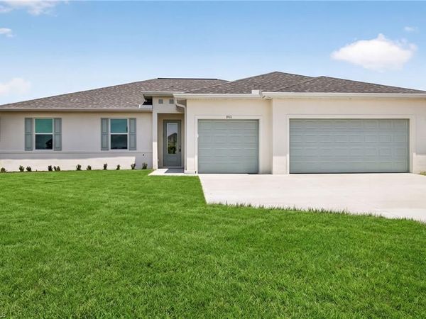 429 NW 14th TER , CAPE CORAL, FL 33993