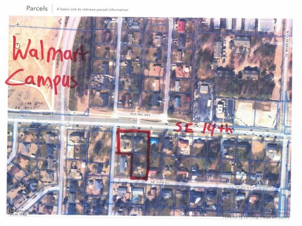 2102 SE 14th Street , Bentonville, AR 72712