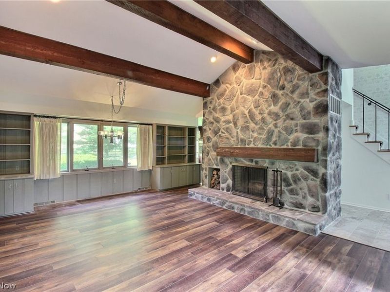 2025 Lyndway Road, Lyndhurst, OH 44121 Photo 7
