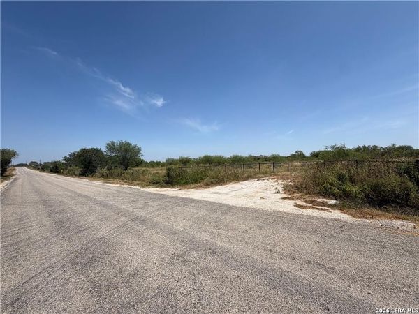 3826 County Road 189, Karnes, TX 78118