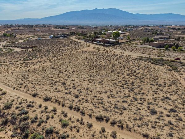 4305 Huron Drive NE, Rio Rancho, NM 87144