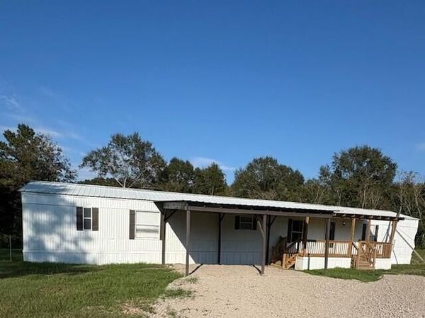 777 Henleyfield Mcneill Road, Carriere, MS 39426