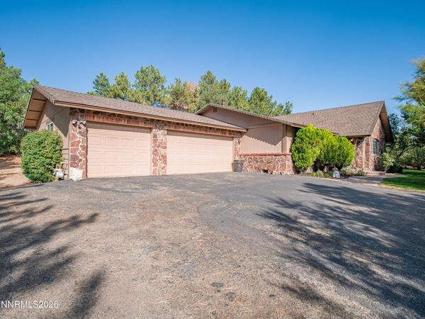 12745 Thomas Creek Road, Reno, NV 89511
