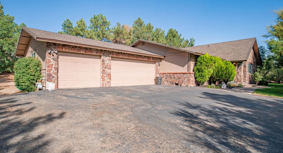 12745 Thomas Creek Road, Reno, NV 89511 Photo