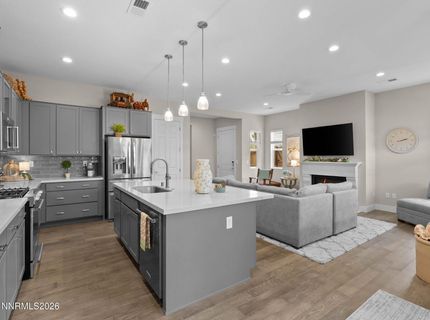 2250 Newberry Way, Sparks, NV 89436 Photo