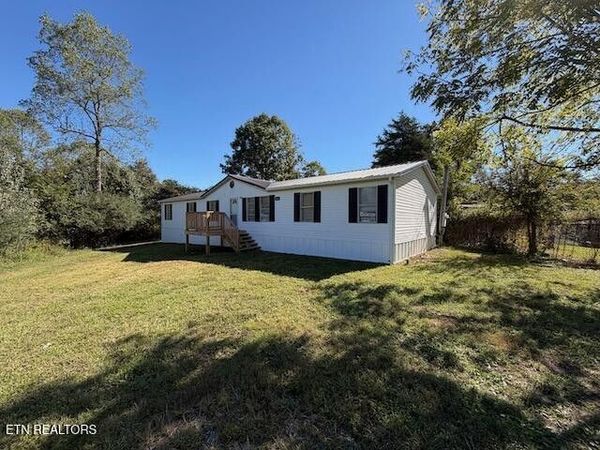 648 Reagan Valley Rd , Tellico Plains, TN 37385