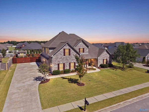 13434 Covington Drive, Athens, AL 35613