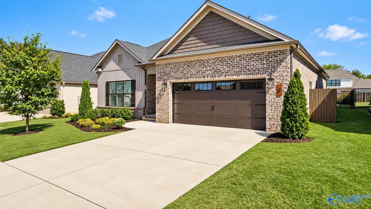 3 Farmhouse Way Se, Huntsville, AL 35803 Main Photo