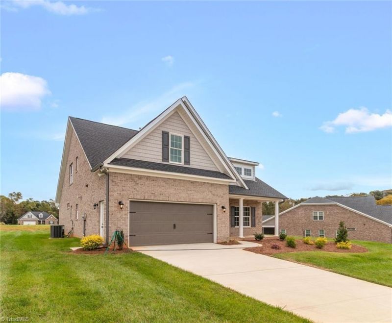 100 James Glen Court, King, NC 27021 Main Photo