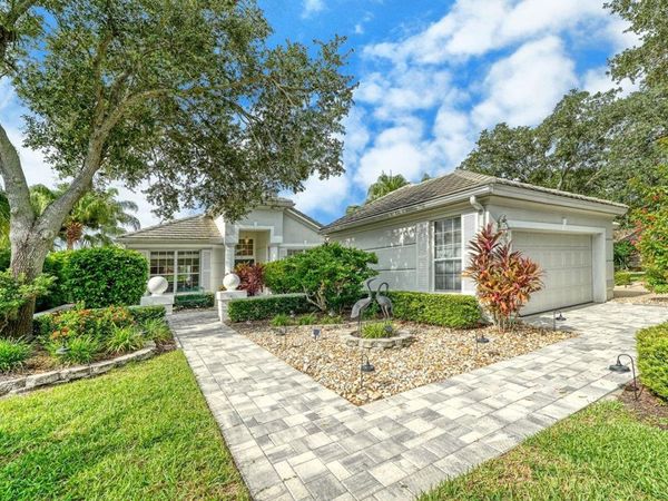 7126 KENSINGTON COURT , UNIVERSITY PARK, FL 34201