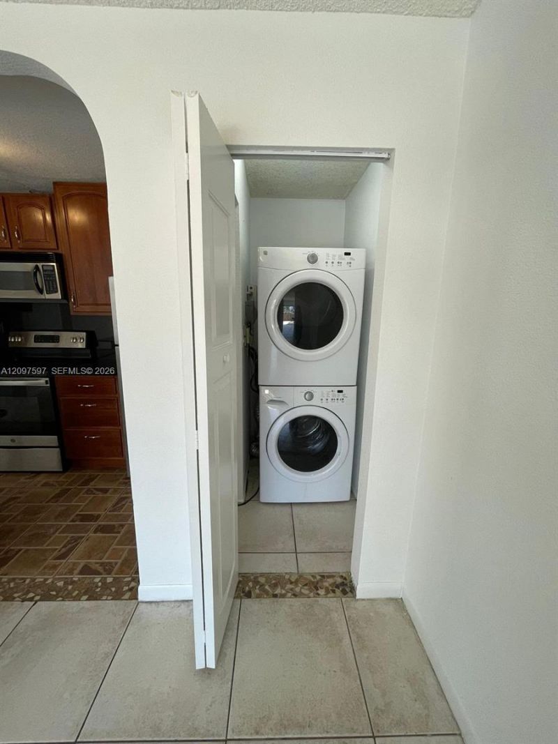 4160 NW 79th Ave, Unit 1F, Doral, FL 33166 Photo
