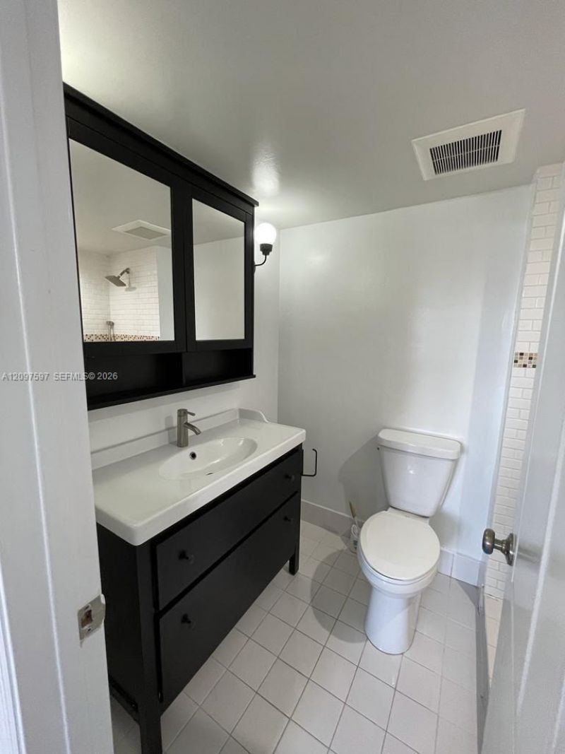 4160 NW 79th Ave, Unit 1F, Doral, FL 33166 Photo