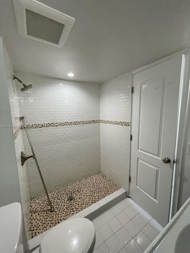 4160 NW 79th Ave, Unit 1F, Doral, FL 33166 Photo