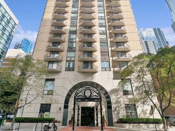 70 W Huron Street , Unit 1602, Chicago, IL 60654