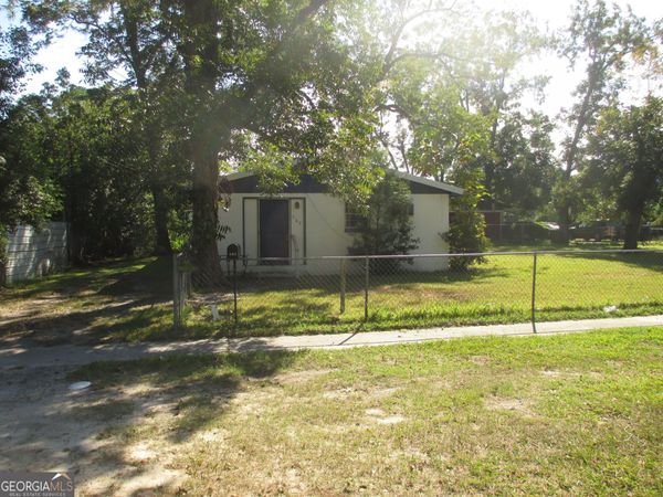 502 Garlington Avenue, Waycross, GA 31503