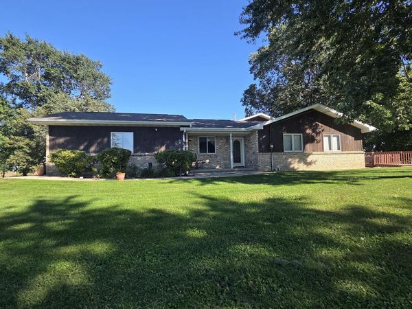 5546 Langer ROAD, Marshall, WI 53559