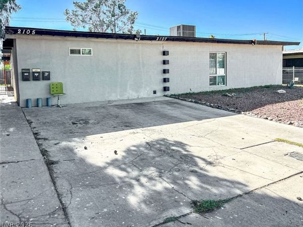 2105 S 15th Street , Las Vegas, NV 89104