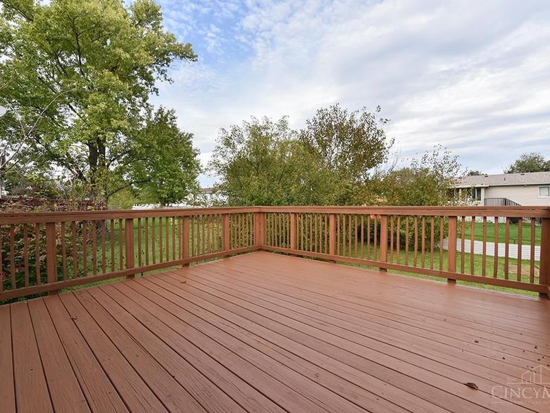 9926 Pinedale Drive, Colerain Township, OH 45231 Photo 21
