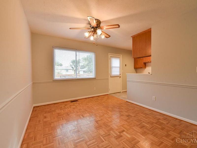9926 Pinedale Drive, Colerain Township, OH 45231 Photo 7