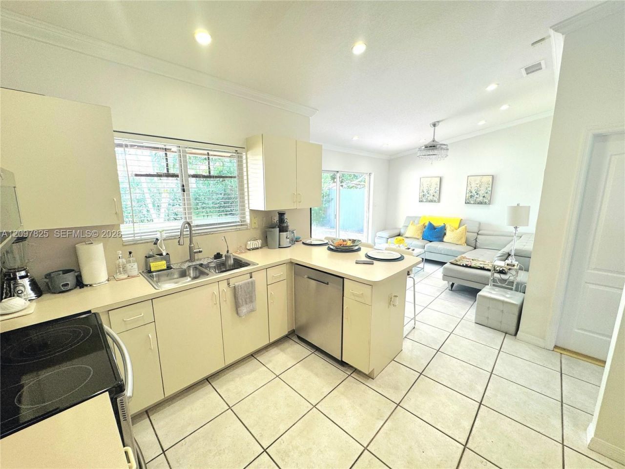 15413 SW 178th St , Miami, FL 33187 Photo