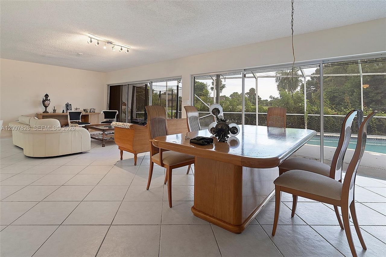 5010 Banyan Ln , Tamarac, FL 33319 Photo