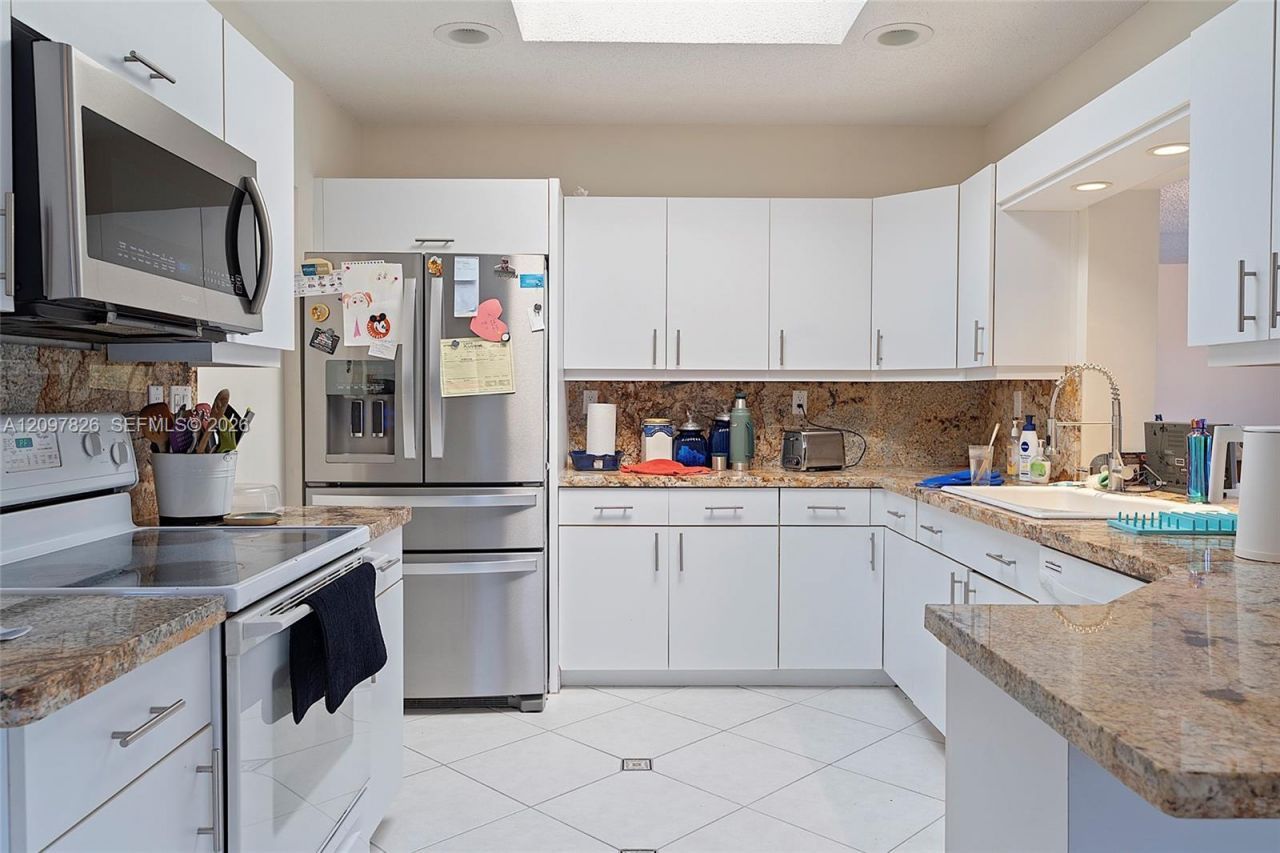 5010 Banyan Ln , Tamarac, FL 33319 Photo