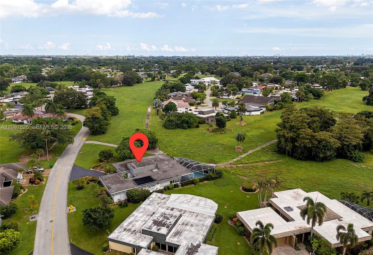5010 Banyan Ln , Tamarac, FL 33319 Photo