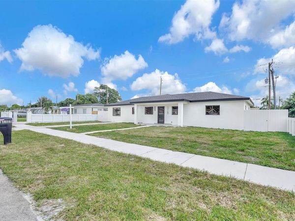 17165 NW 41st Ave, Miami Gardens, FL 33055