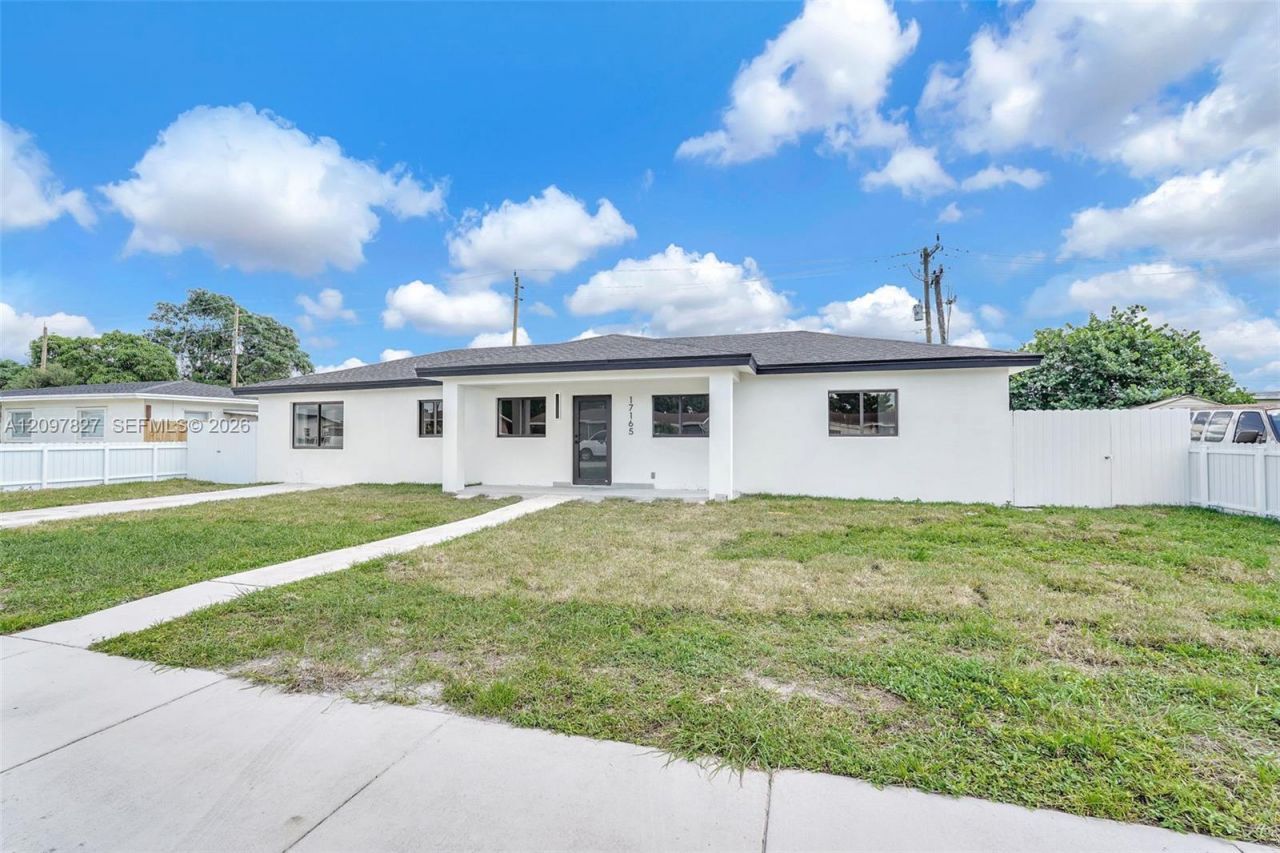 17165 NW 41st Ave, Miami Gardens, FL 33055 Photo