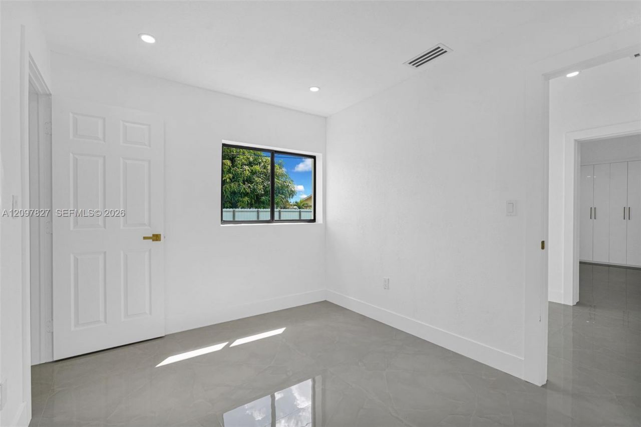 17165 NW 41st Ave, Miami Gardens, FL 33055 Photo