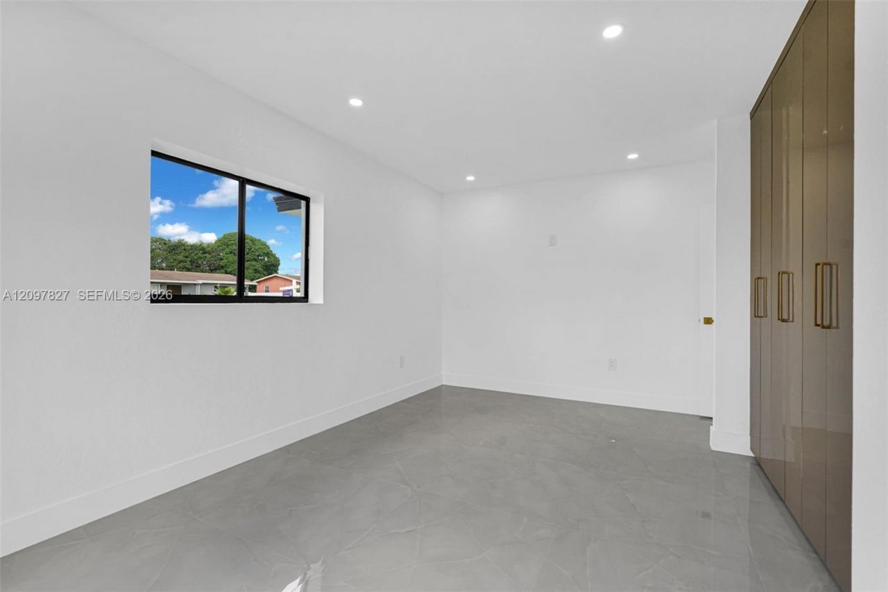 17165 NW 41st Ave, Miami Gardens, FL 33055 Photo
