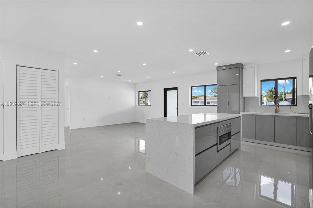 17165 NW 41st Ave, Miami Gardens, FL 33055 Photo