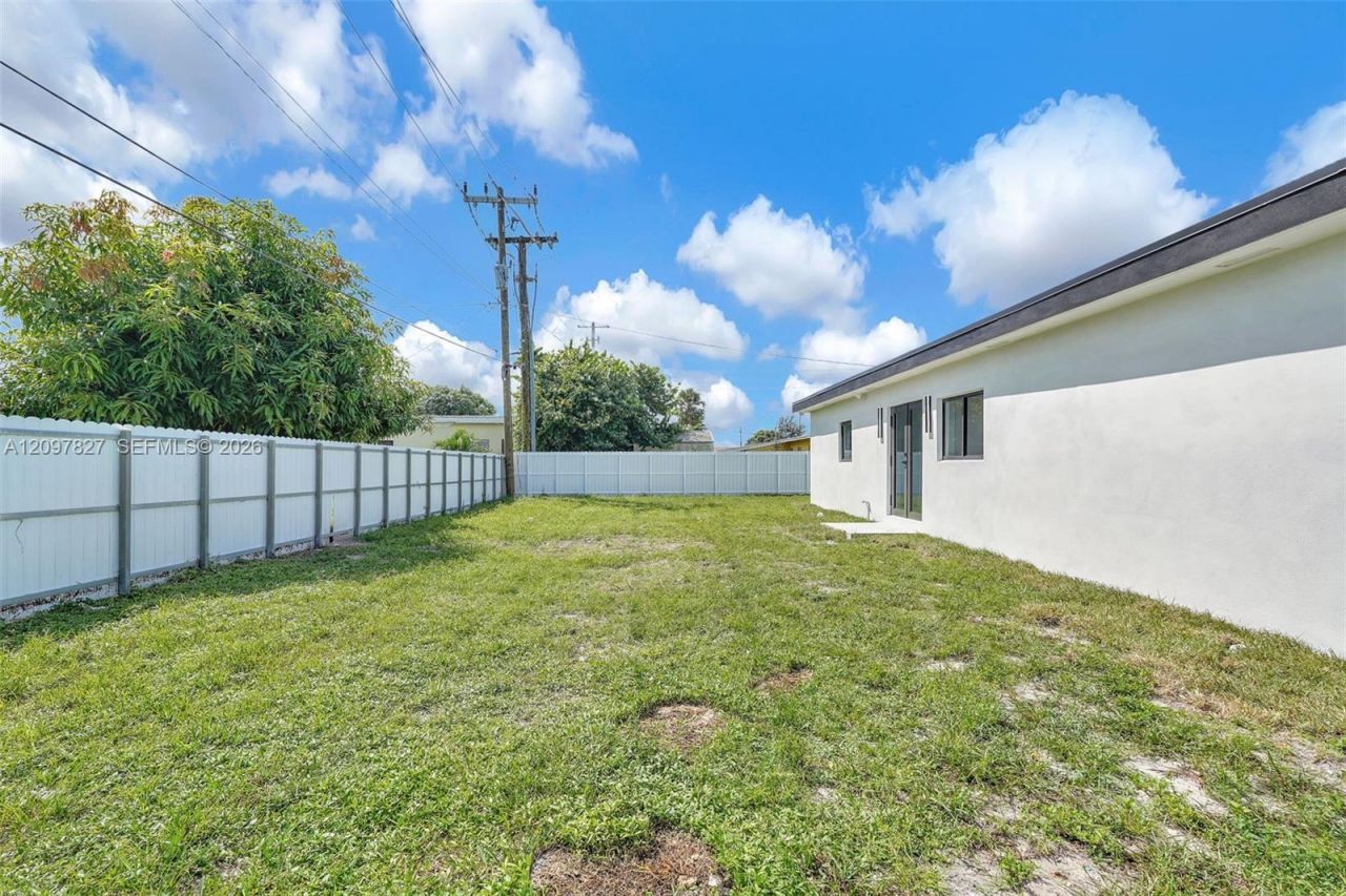 17165 NW 41st Ave, Miami Gardens, FL 33055 Photo