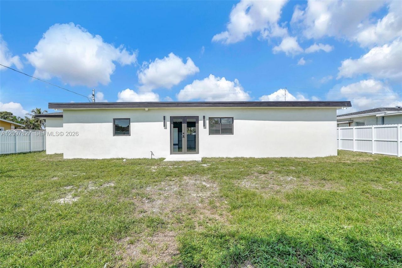 17165 NW 41st Ave, Miami Gardens, FL 33055 Photo