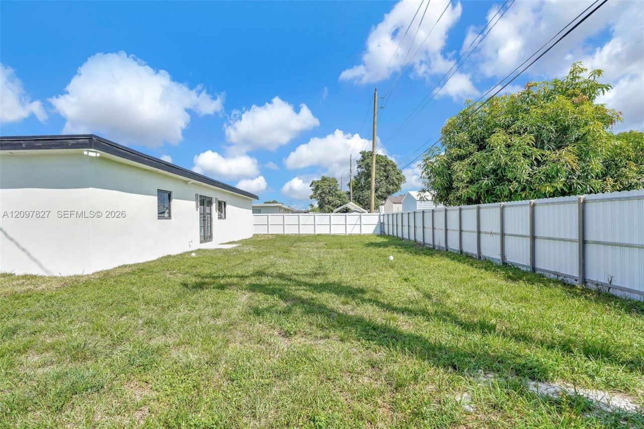 17165 NW 41st Ave, Miami Gardens, FL 33055 Photo