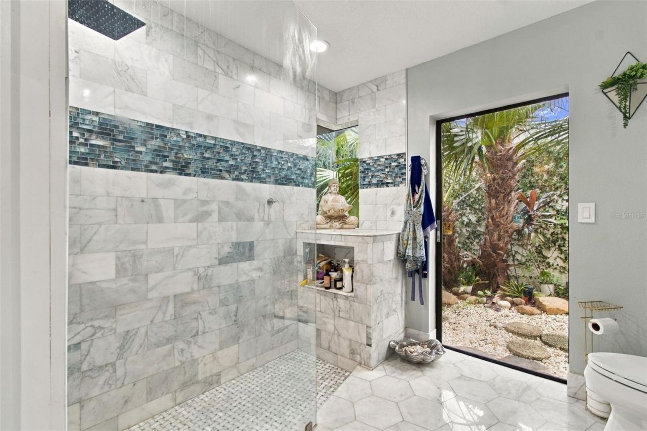 5041 Paloma Drive, Tampa, FL 33624 Photo